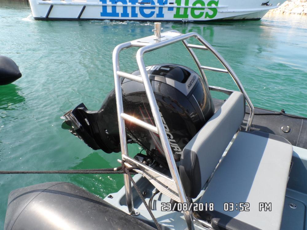 EXPLORER 690 MOTEUR MERCURY 150 CV 4T EFI, vente bateau occasion Oléron