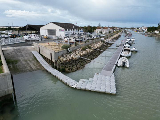 Chantier Naval Oléron, Location bateaux Oléron, Location bateau charente maritime, Vente de bateaux Oléron, Place de port Oléron, Port à sec Oléron, Entretien bateaux Oléron, Achat bateaux neufs et occasion Oléron, Accastillage Oléron, Electroniq